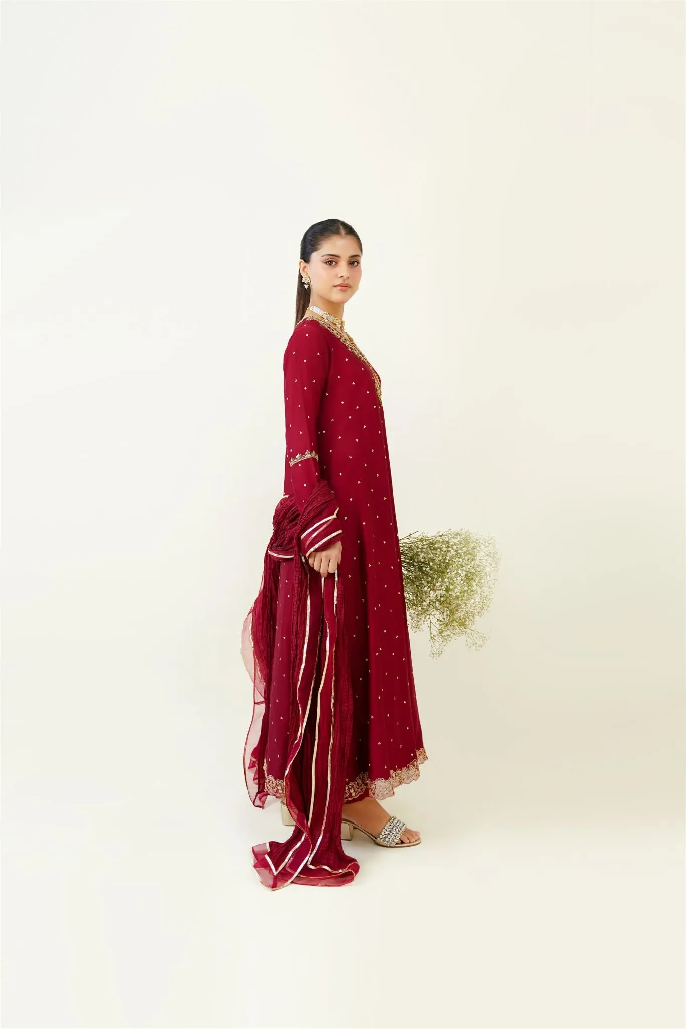 Maroon Ameema